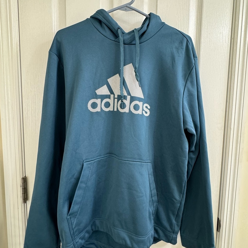 Lightweight Adidas sweatshirt